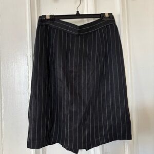 Elegant Vintage Black Pinstripe Skirt